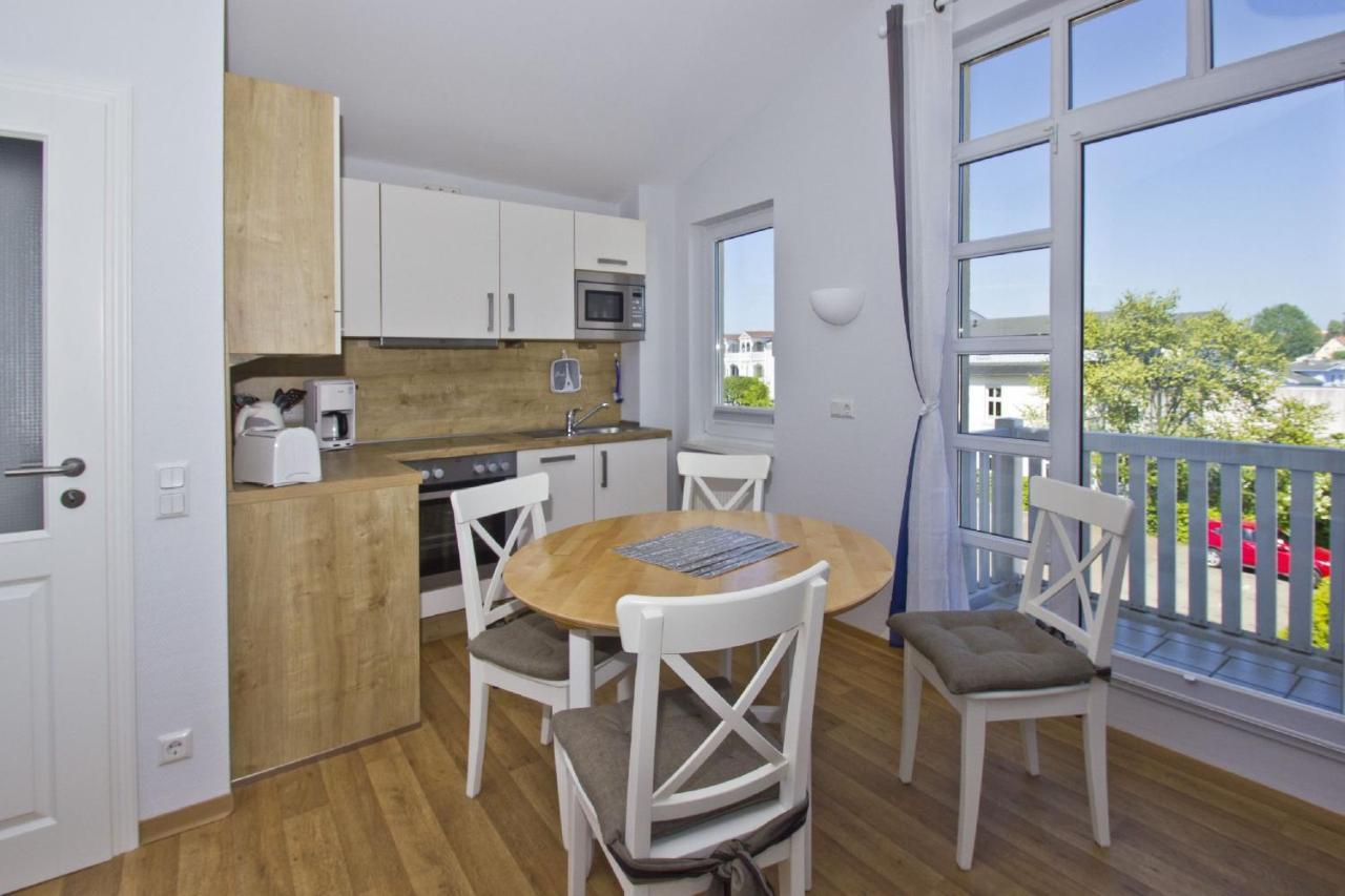 Meeresblick Residenzen FeWo 48 deluxe, inklusive Sauna und Schwimmbadnutzung im AHOI Sellin Goehren  Exterior foto
