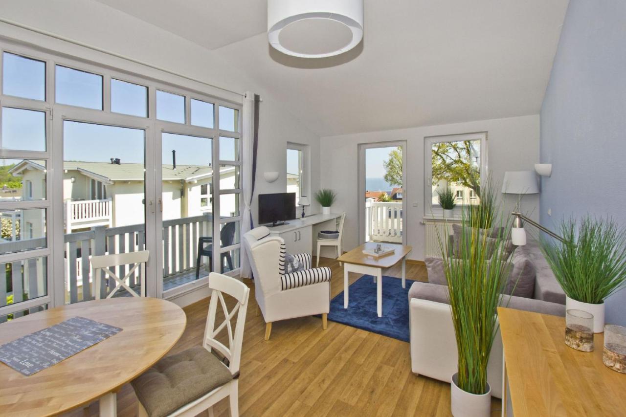 Meeresblick Residenzen FeWo 48 deluxe, inklusive Sauna und Schwimmbadnutzung im AHOI Sellin Goehren  Exterior foto